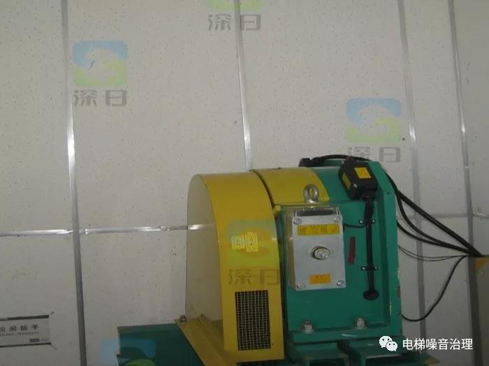 错误的电梯机房隔声现场照片 (3).jpg
